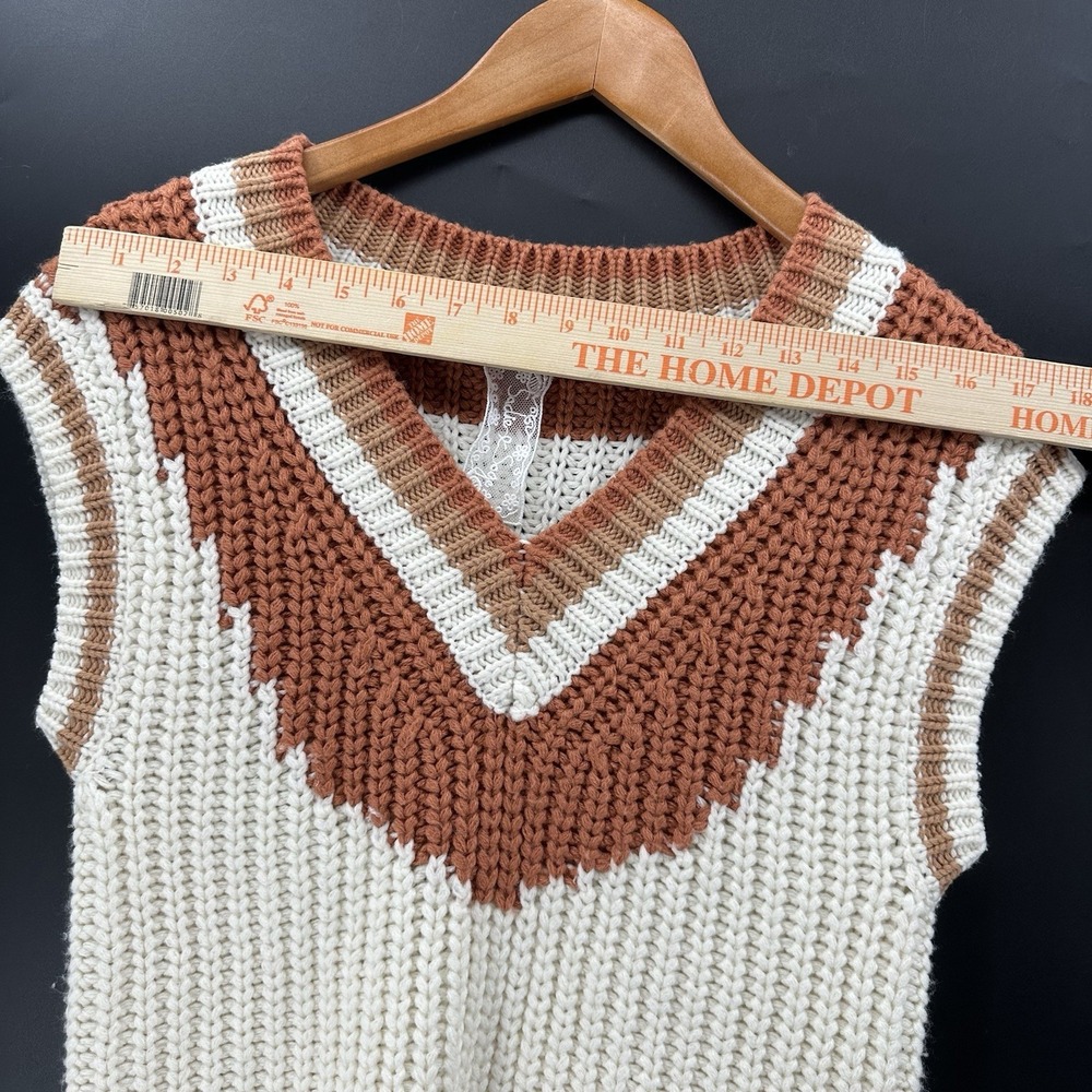 Sadie & Sage Womens V-neck Cable Sweater Vest S Cream Boho Cottagecore AB20 - Picture 6 of 9